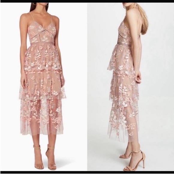 Self-Portrait 3D Floral Embellished Tulle
Midi Dress in Pink Size 10 - Picture 6 of 16